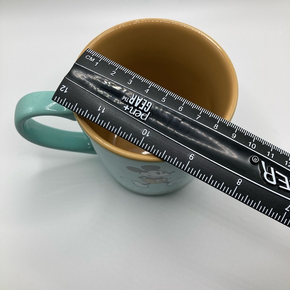 Disney Mickey Mouse and Minnie Mouse Mug - Picture 9 of 10